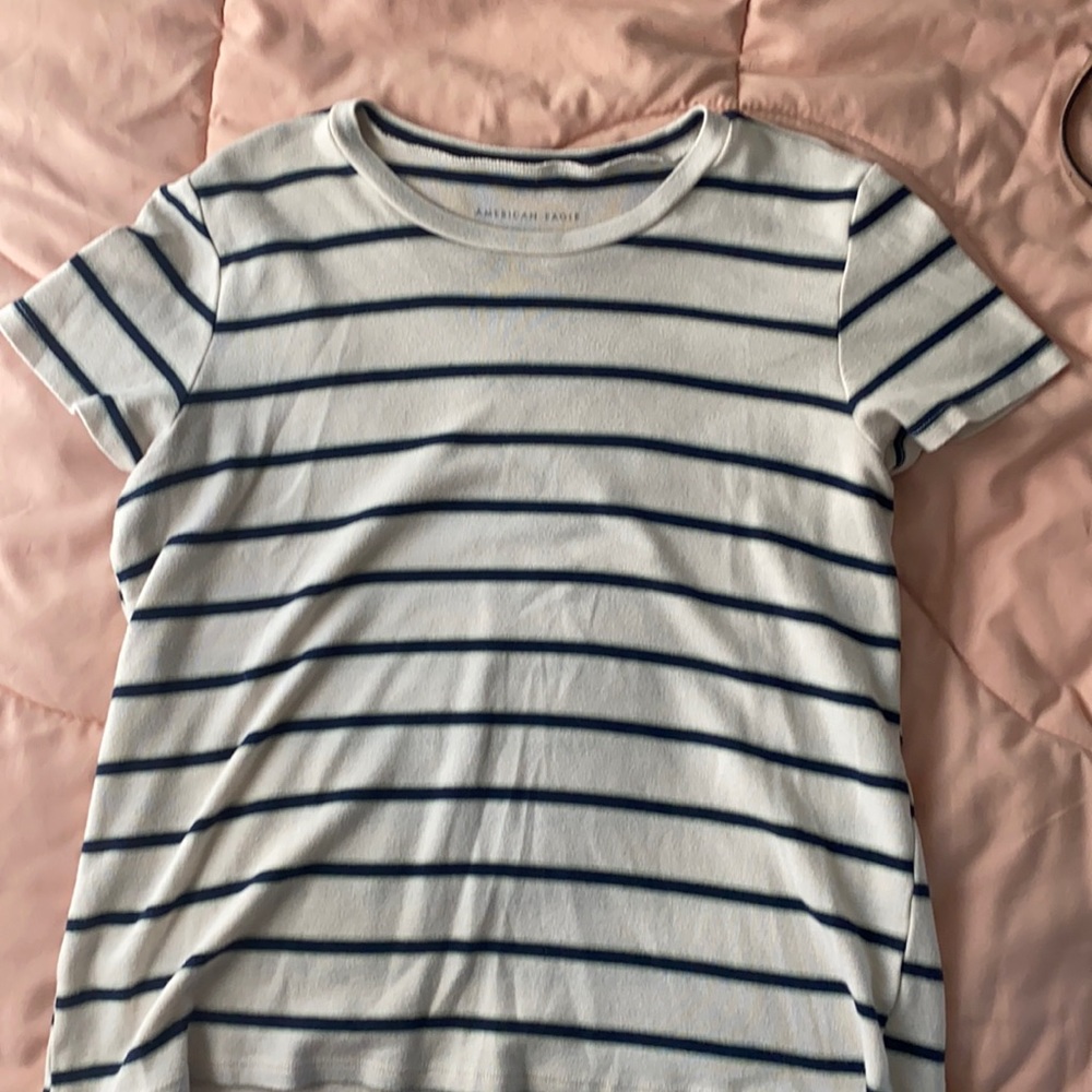 american eagle tee